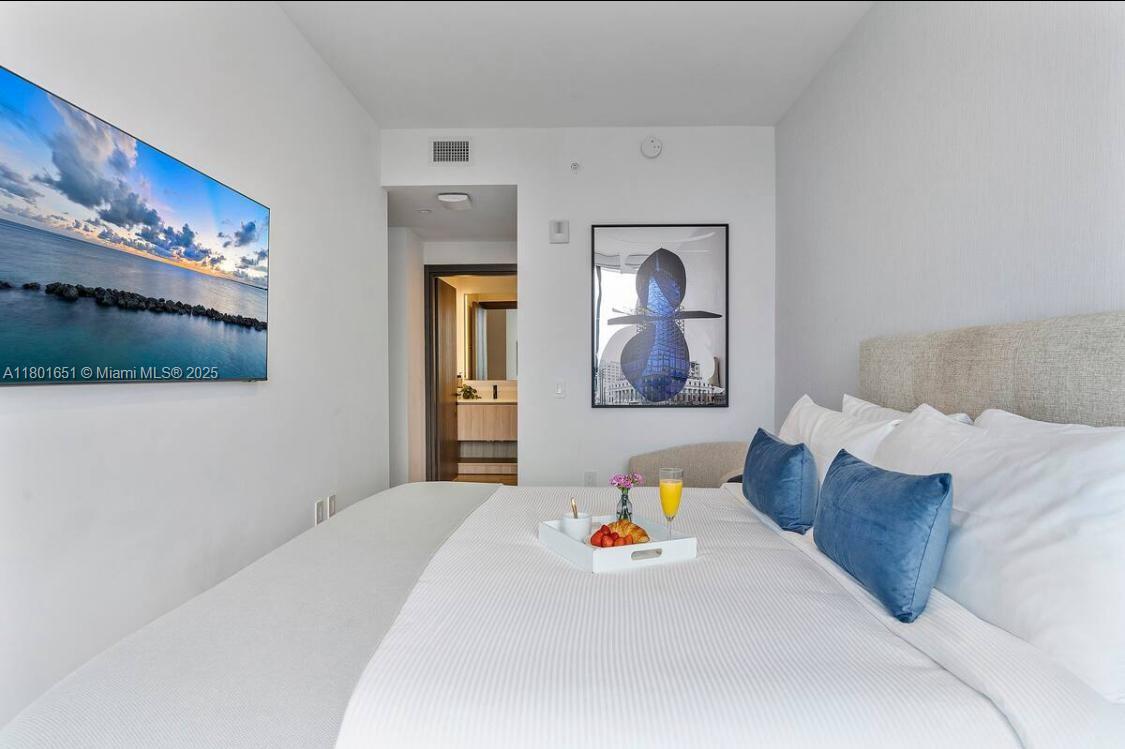 MAP OF MIAMI DADE CO. FL. - Residential Lease