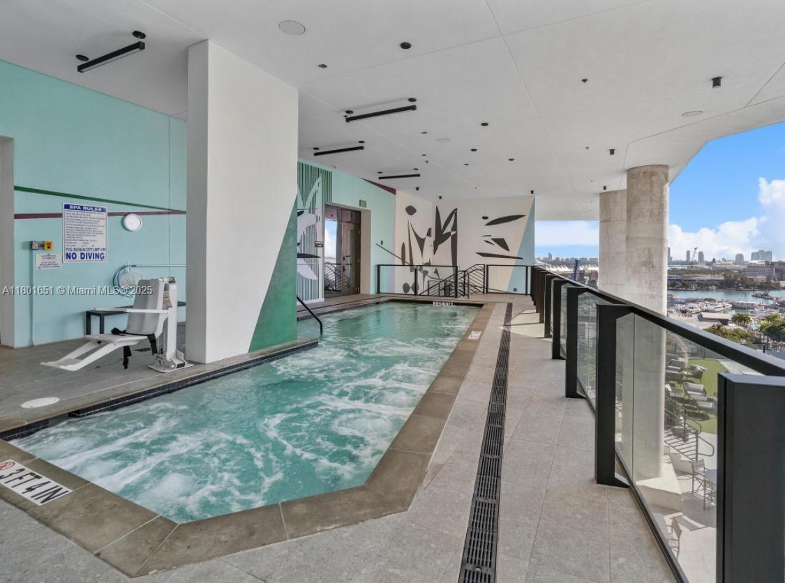 MAP OF MIAMI DADE CO. FL. - Residential Lease