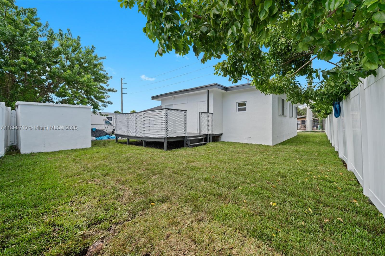 LIBERTY CITY - Residential