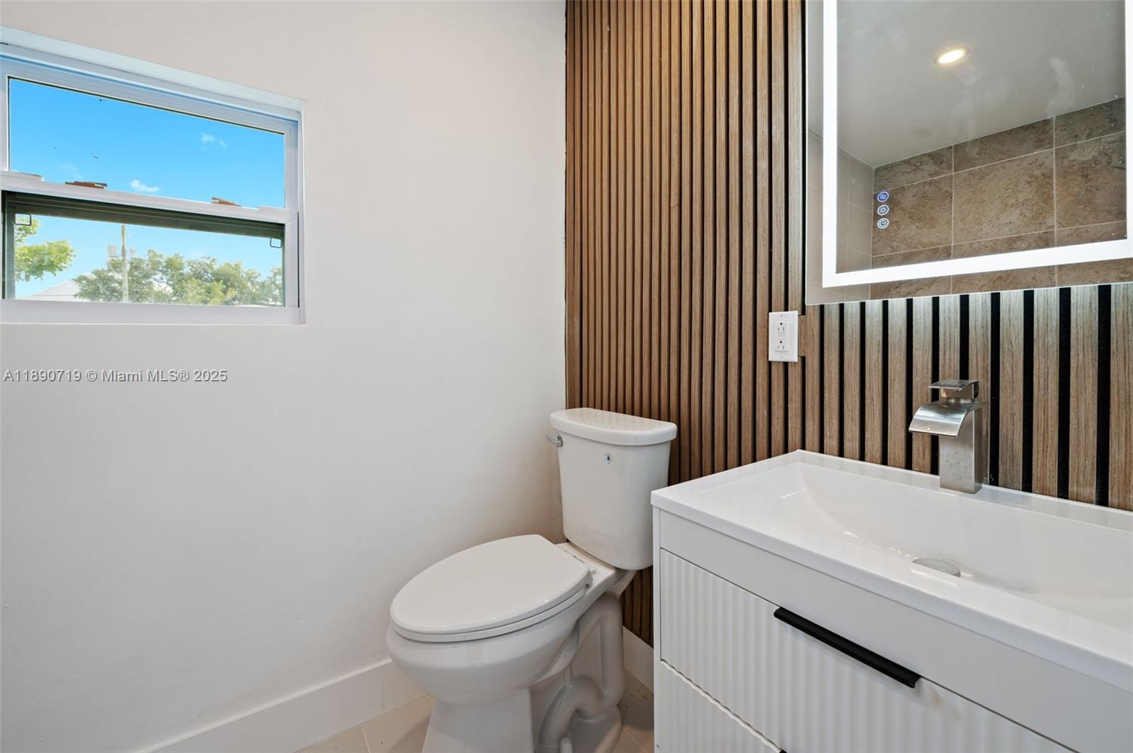 LIBERTY CITY - Residential