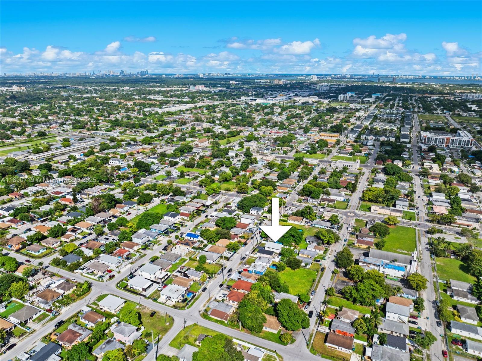 LIBERTY CITY - Residential