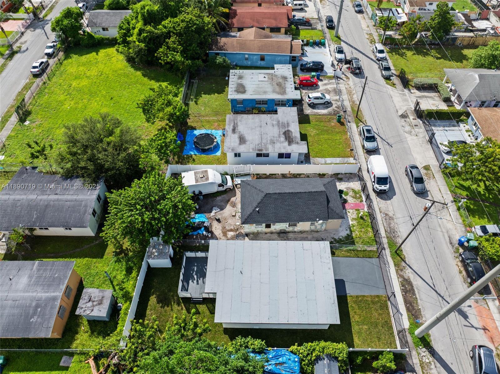 LIBERTY CITY - Residential