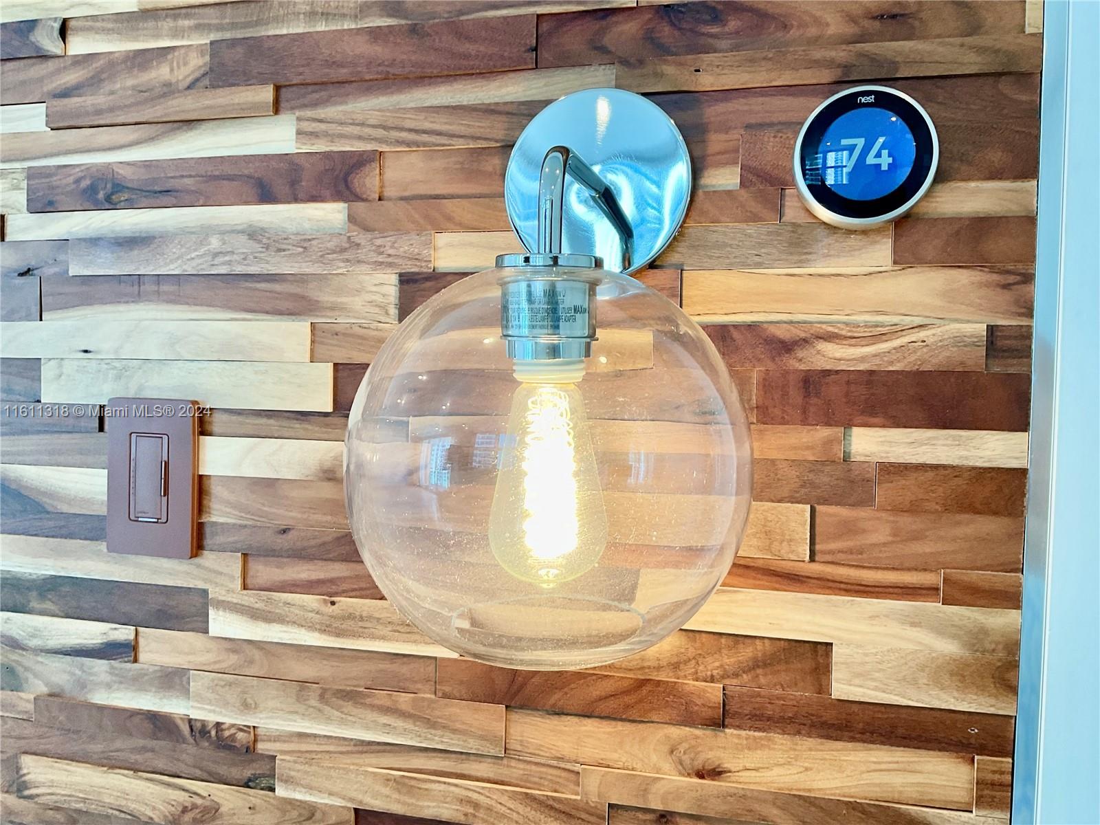 RESIDENCES ON HOLLYWOOD B - Residential