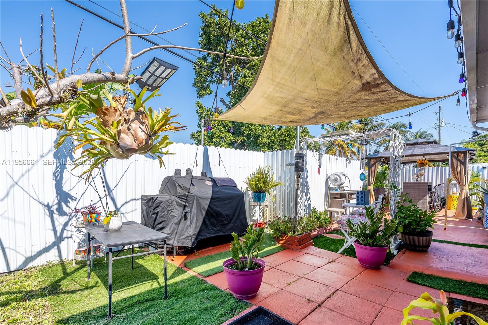 IVES ESTATES SEC 5 - Residential