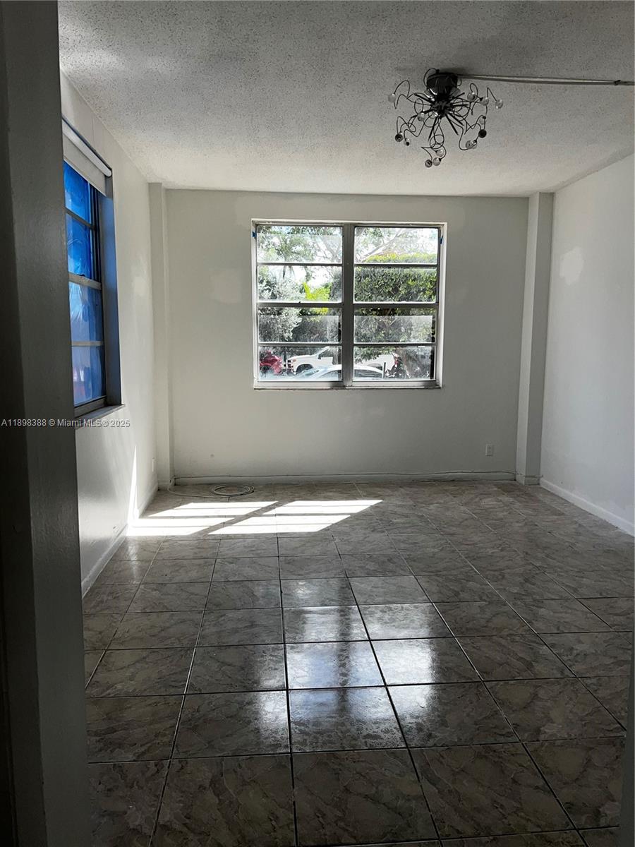 ISLAND PLACE AT NORTH BAY - Residential Lease