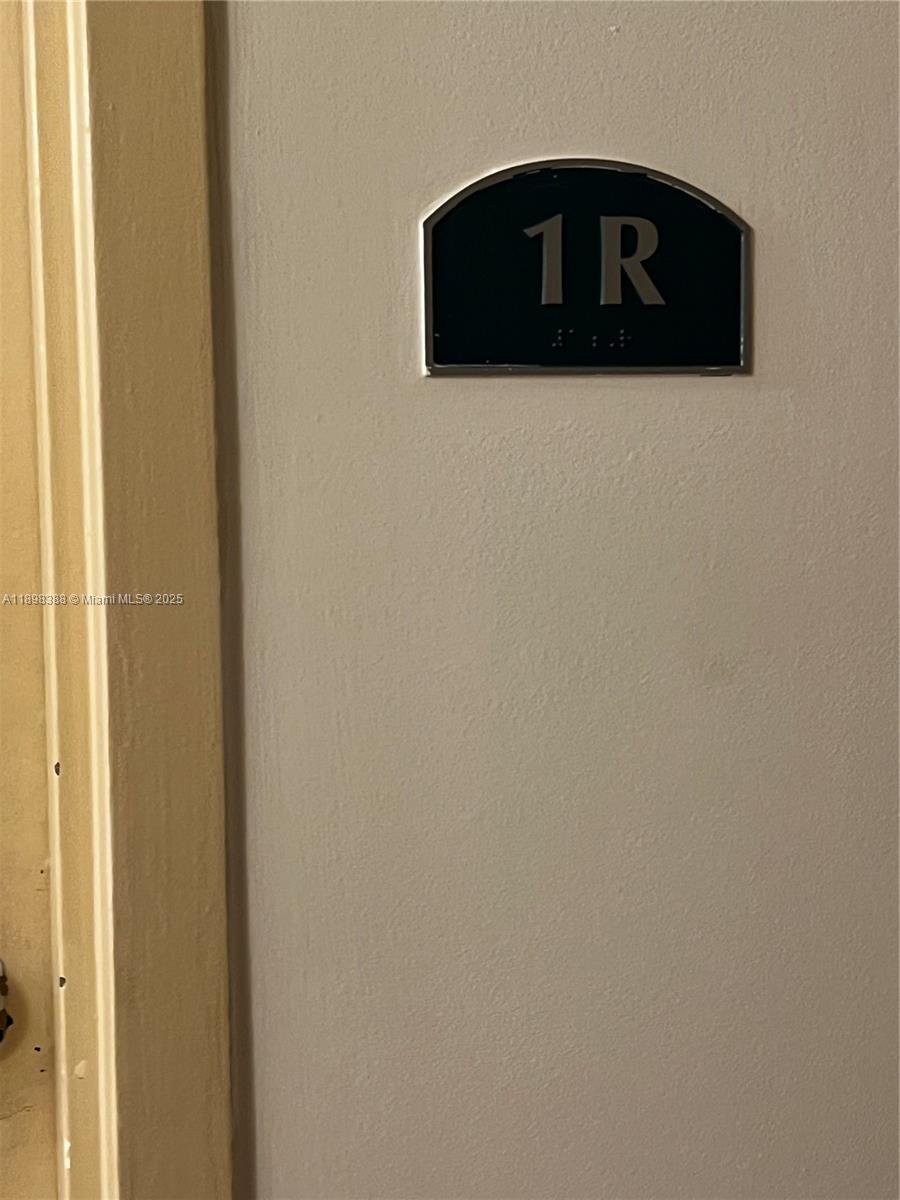 ISLAND PLACE AT NORTH BAY - Residential Lease