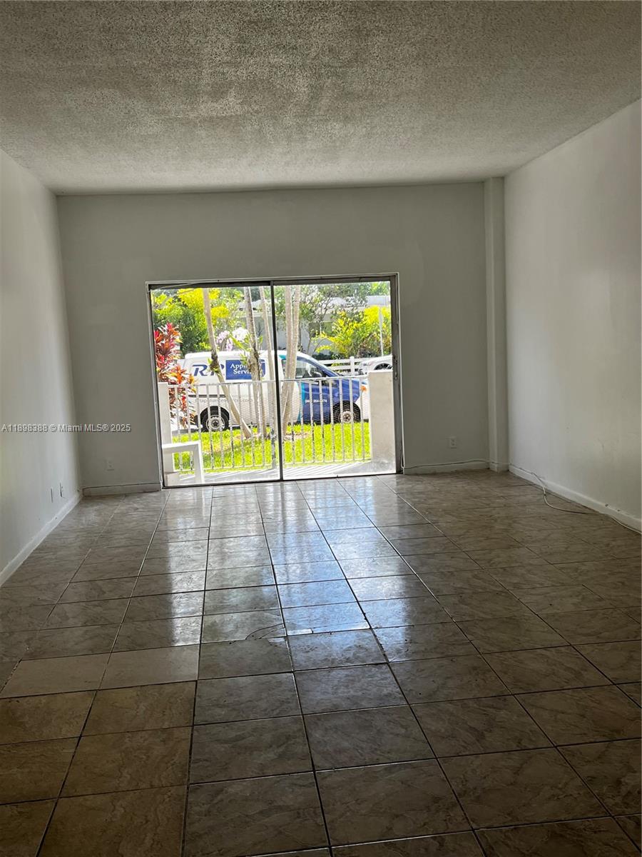 ISLAND PLACE AT NORTH BAY - Residential Lease