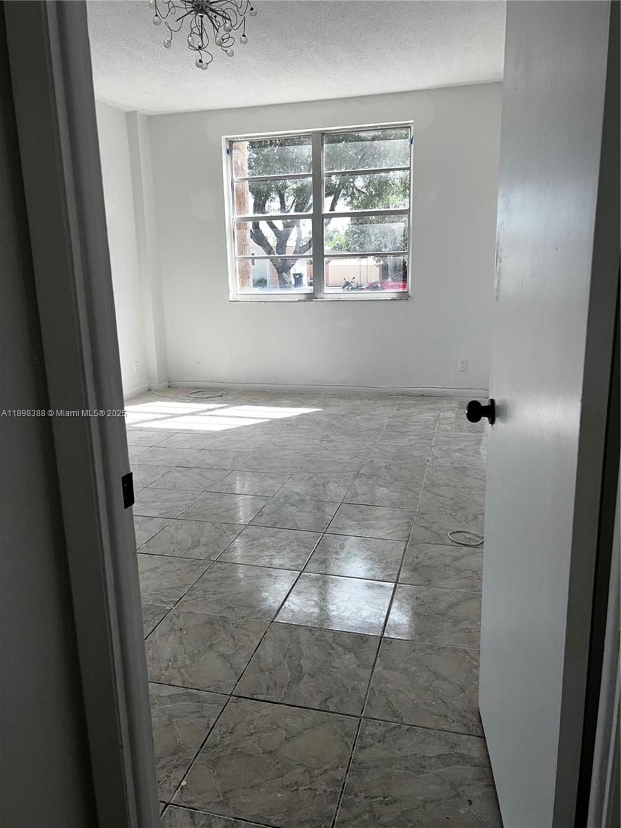 ISLAND PLACE AT NORTH BAY - Residential Lease