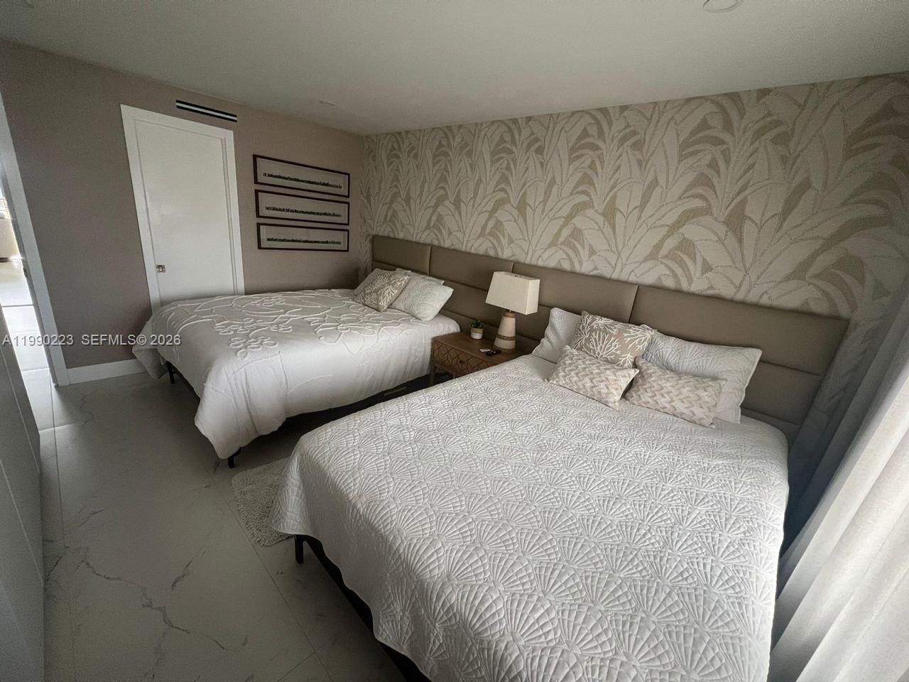 YACHT HARBOUR VILLAS COND - Residential Lease