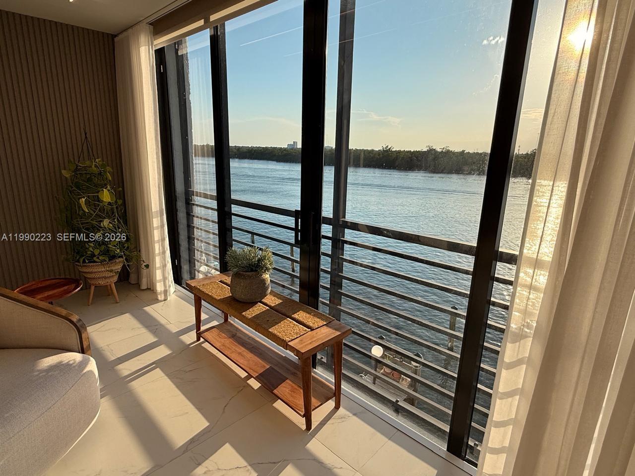 YACHT HARBOUR VILLAS COND - Residential Lease