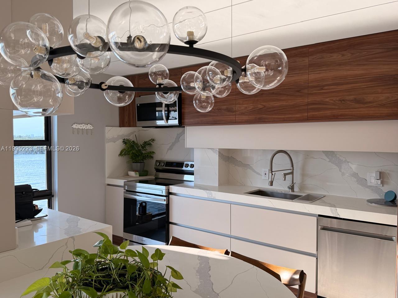 YACHT HARBOUR VILLAS COND - Residential Lease