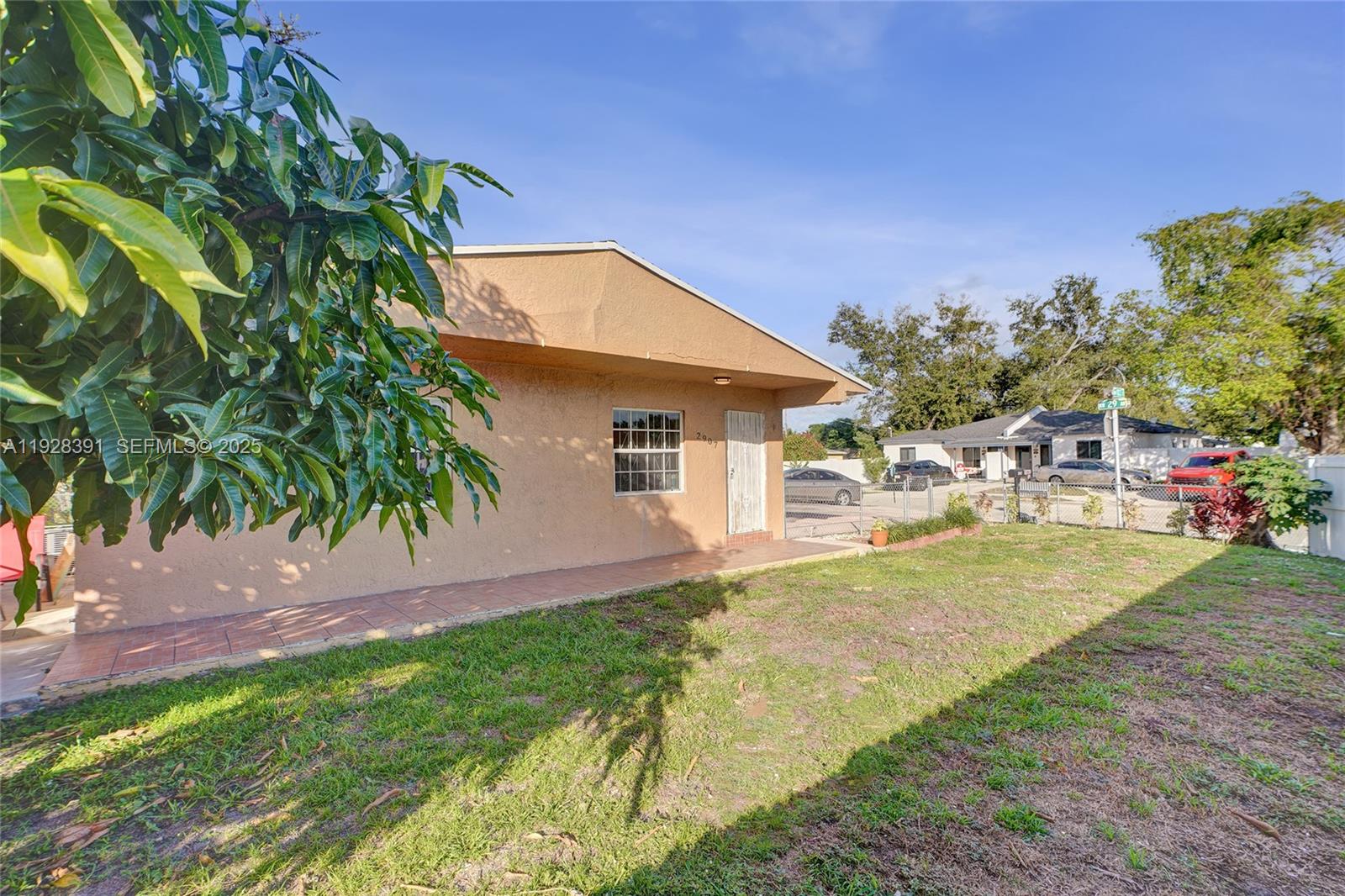 ACME GULFAIR 2ND ADDN - Residential Lease