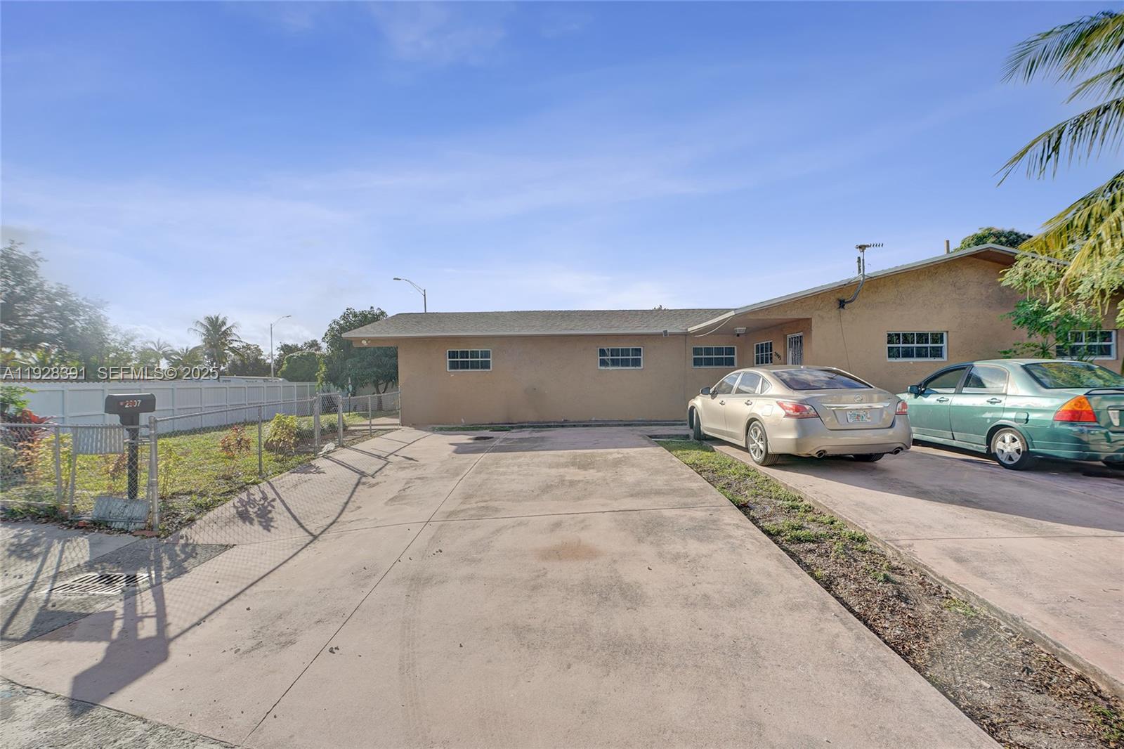 ACME GULFAIR 2ND ADDN - Residential Lease