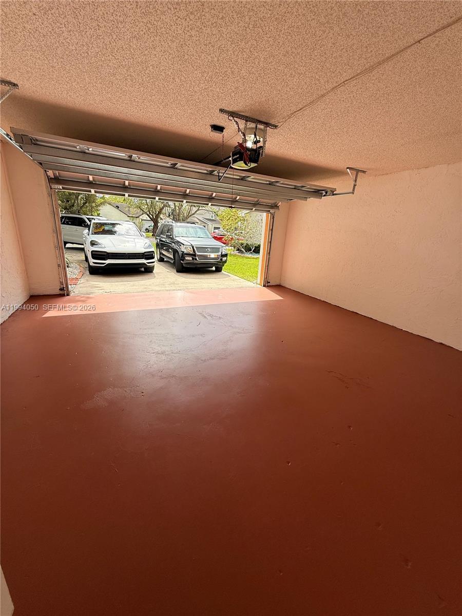 LAKES OF THE MEADOW SEC 2 - Residential