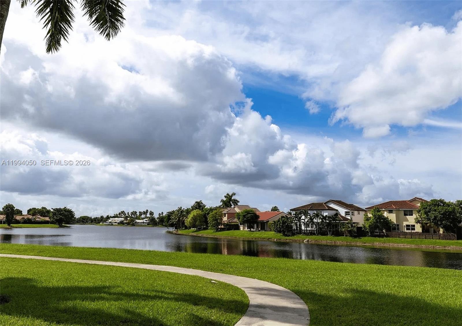 LAKES OF THE MEADOW SEC 2 - Residential