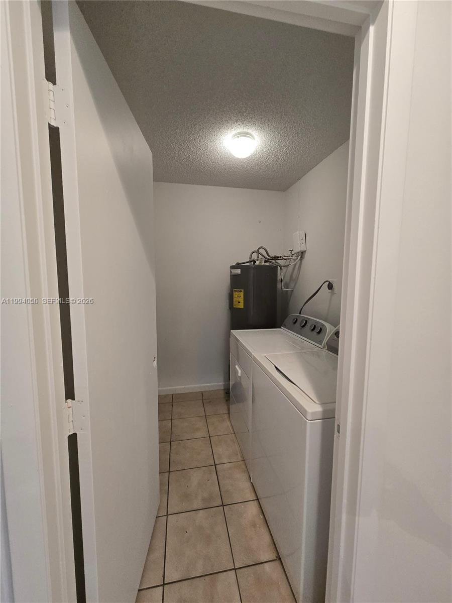 LAKES OF THE MEADOW SEC 2 - Residential