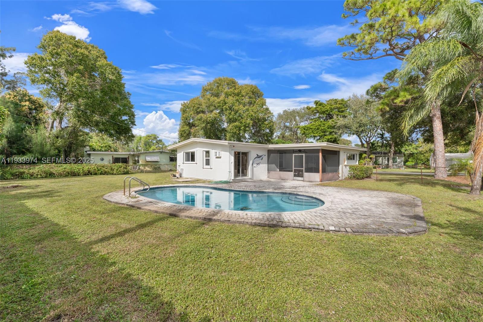 GOLF VIEW HEIGHTS - Residential