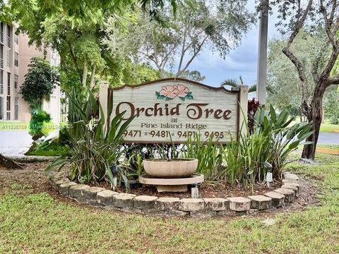 Photo of 9491 SE Evergreen Pl #102, Davie, FL 33324 (MLS # A11836759)