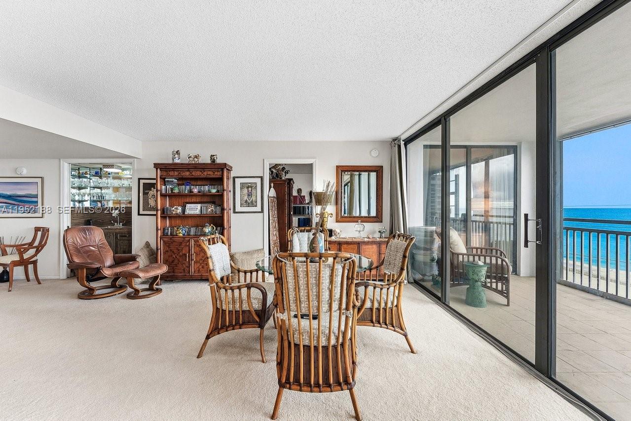 JUNO BY THE SEA NORTH THE - Residential