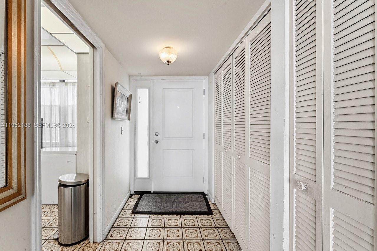 JUNO BY THE SEA NORTH THE - Residential