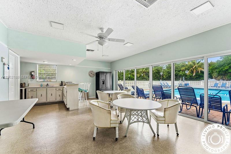 JUNO BY THE SEA NORTH THE - Residential