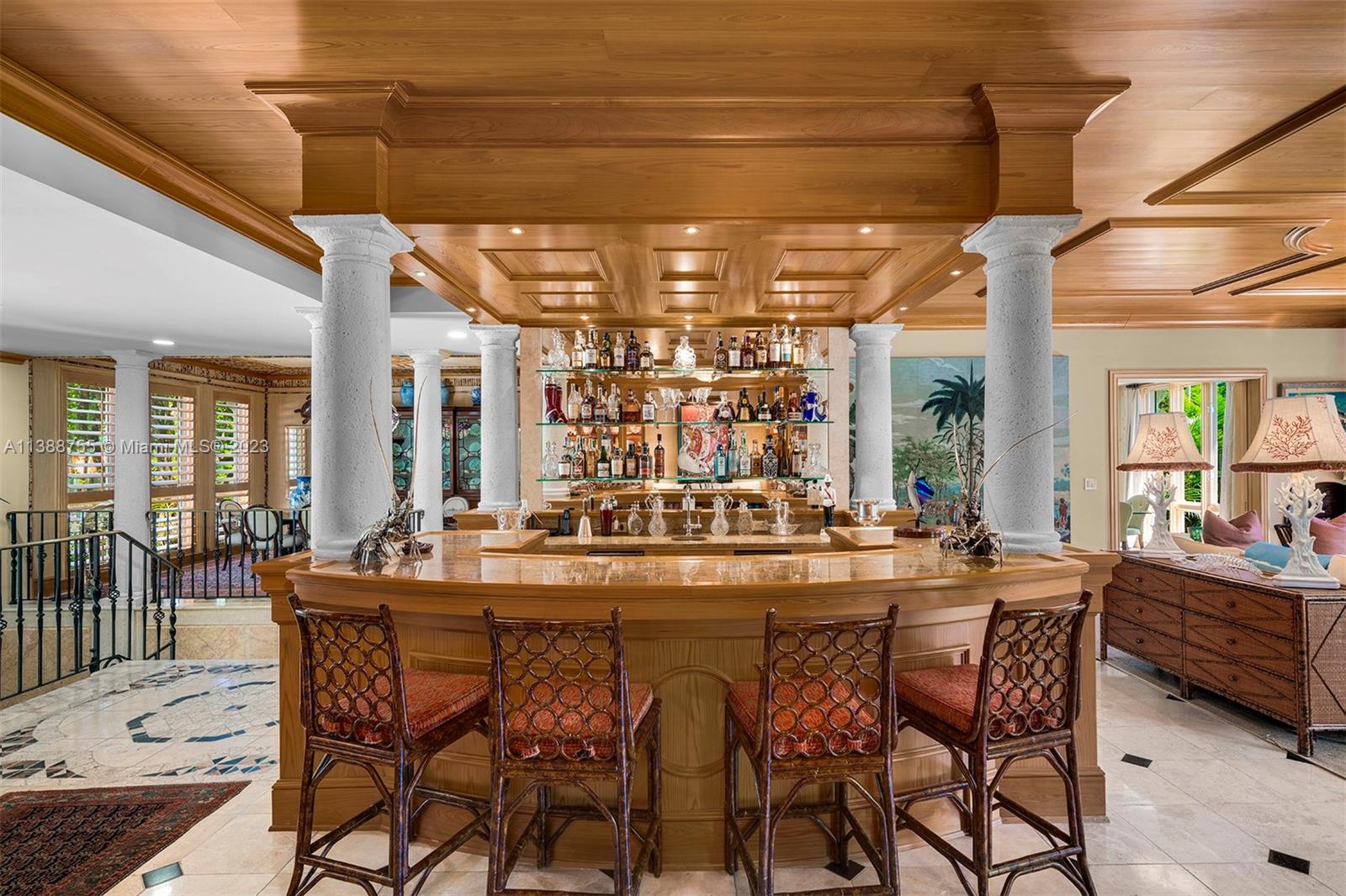 BAYSHORE VILLAS - Residential