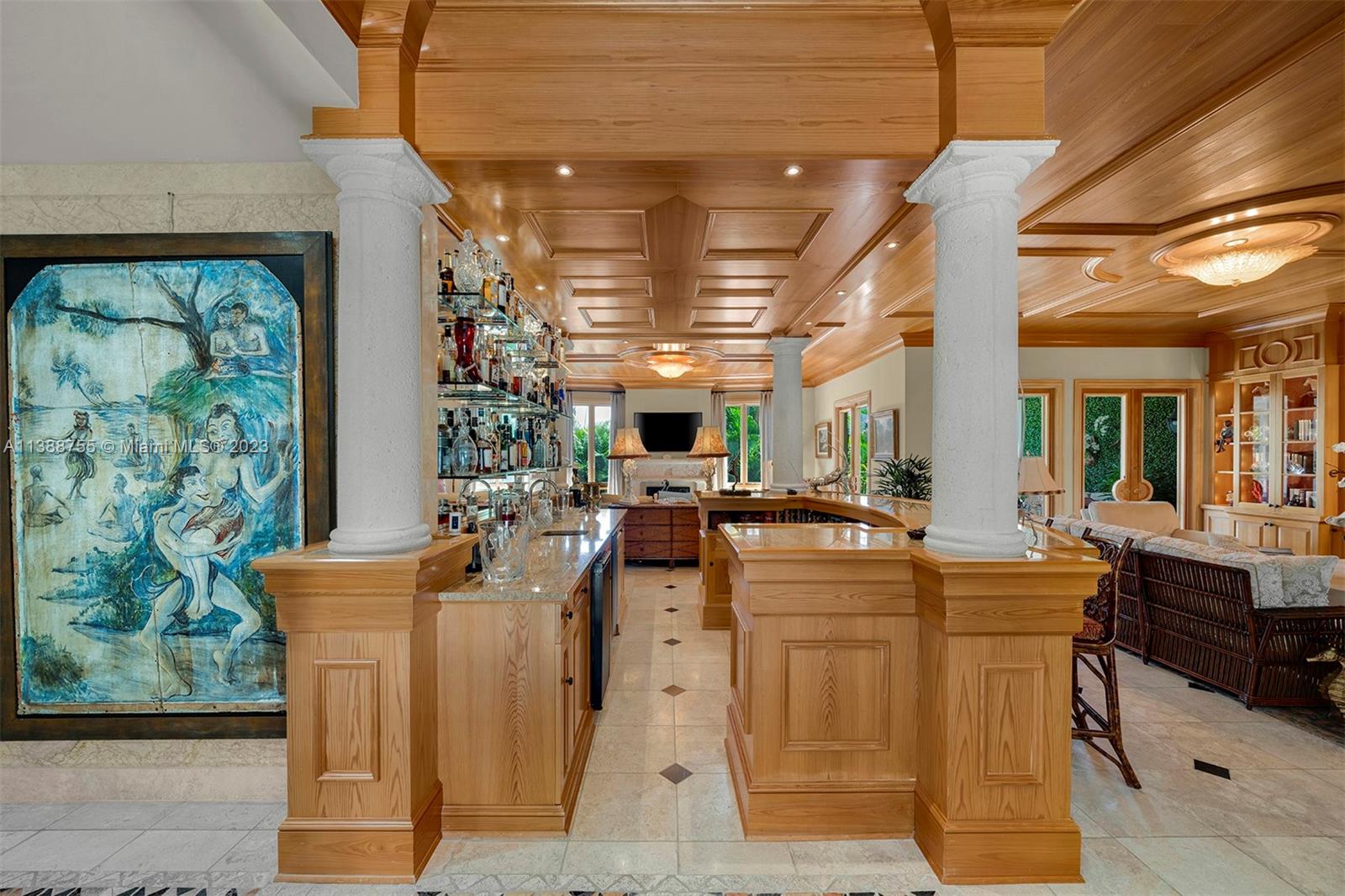 BAYSHORE VILLAS - Residential