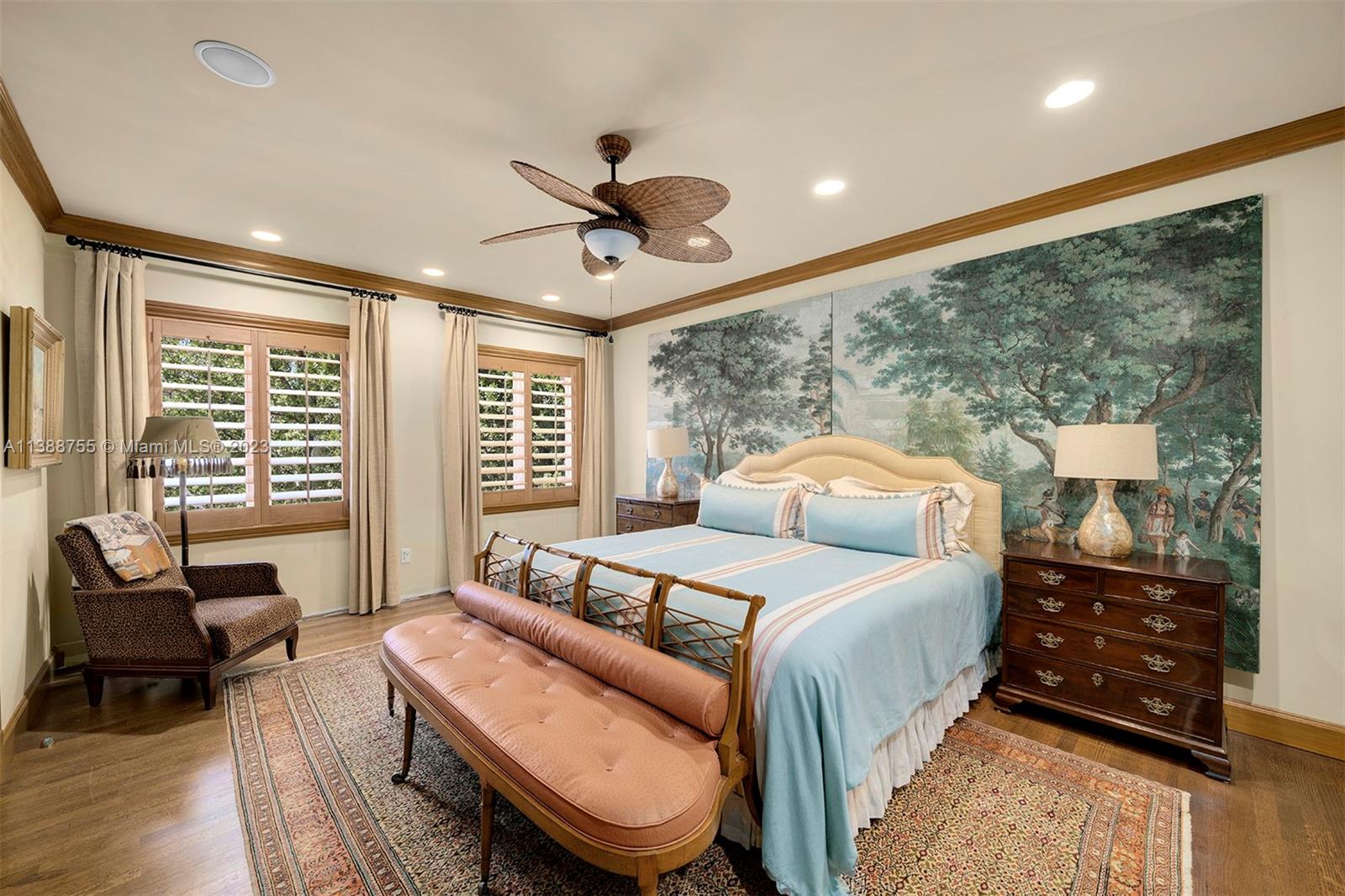 BAYSHORE VILLAS - Residential