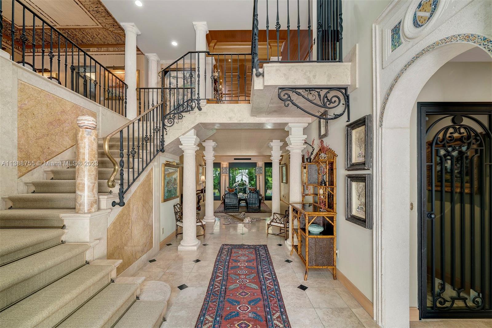 BAYSHORE VILLAS - Residential