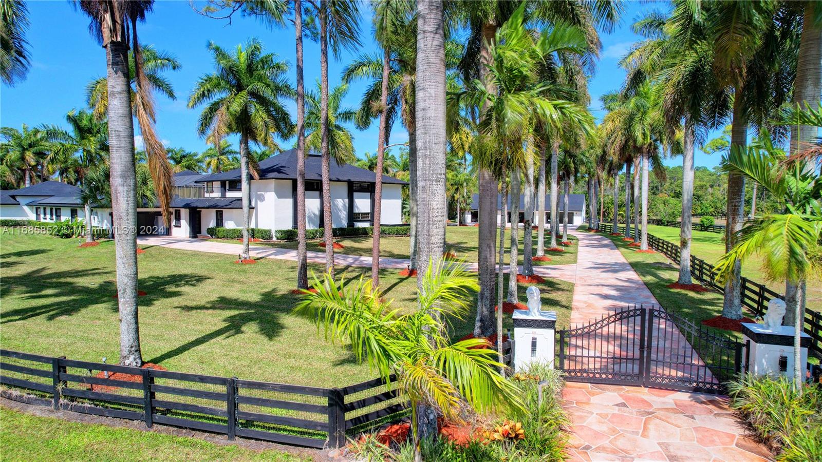 HOMELAND - Residential