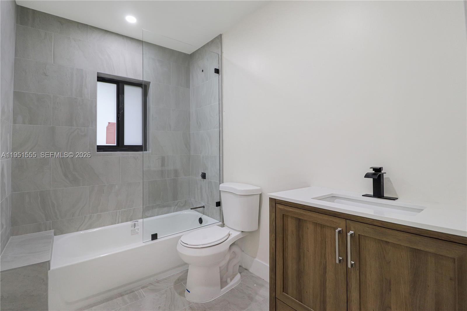 FAIRWAY ESTATES SEC 7 - Residential