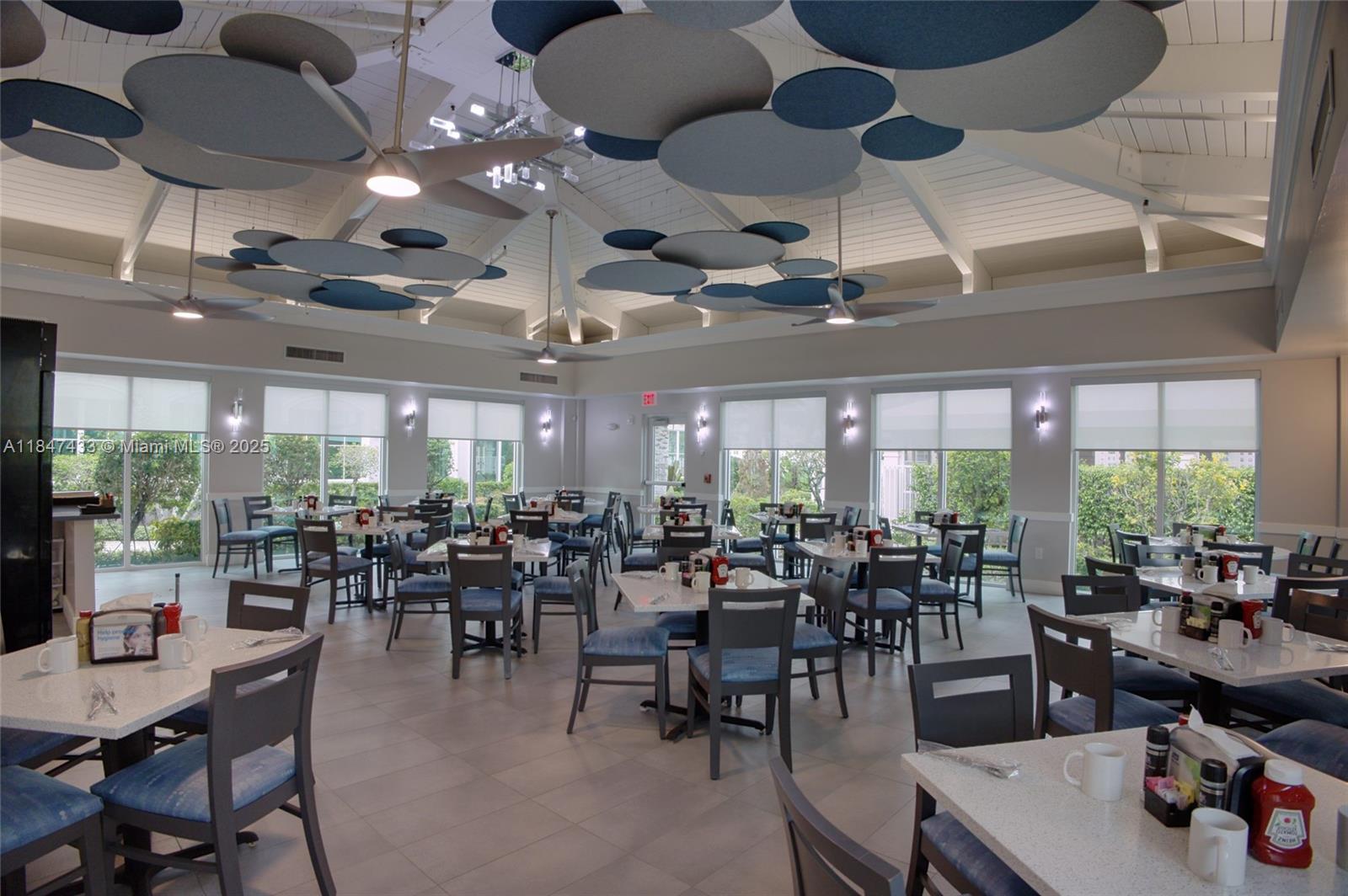 HUNTINGTON POINTE - Residential