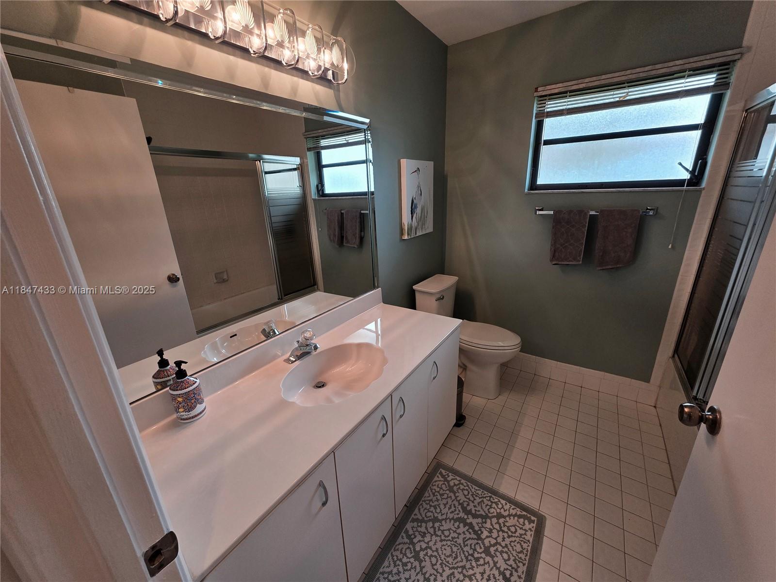 HUNTINGTON POINTE - Residential