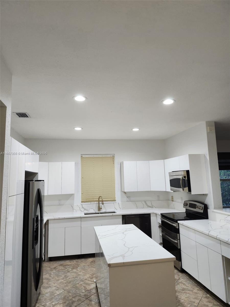 SONATA AT MISSION BAY - Residential