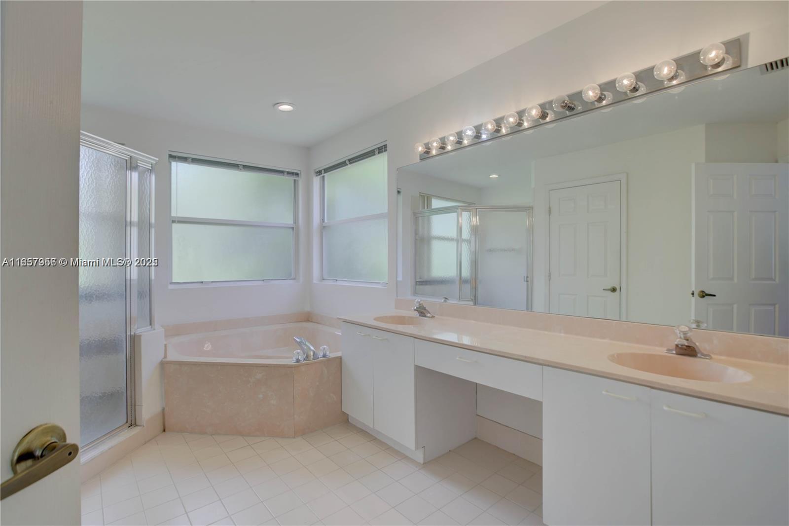 SONATA AT MISSION BAY - Residential