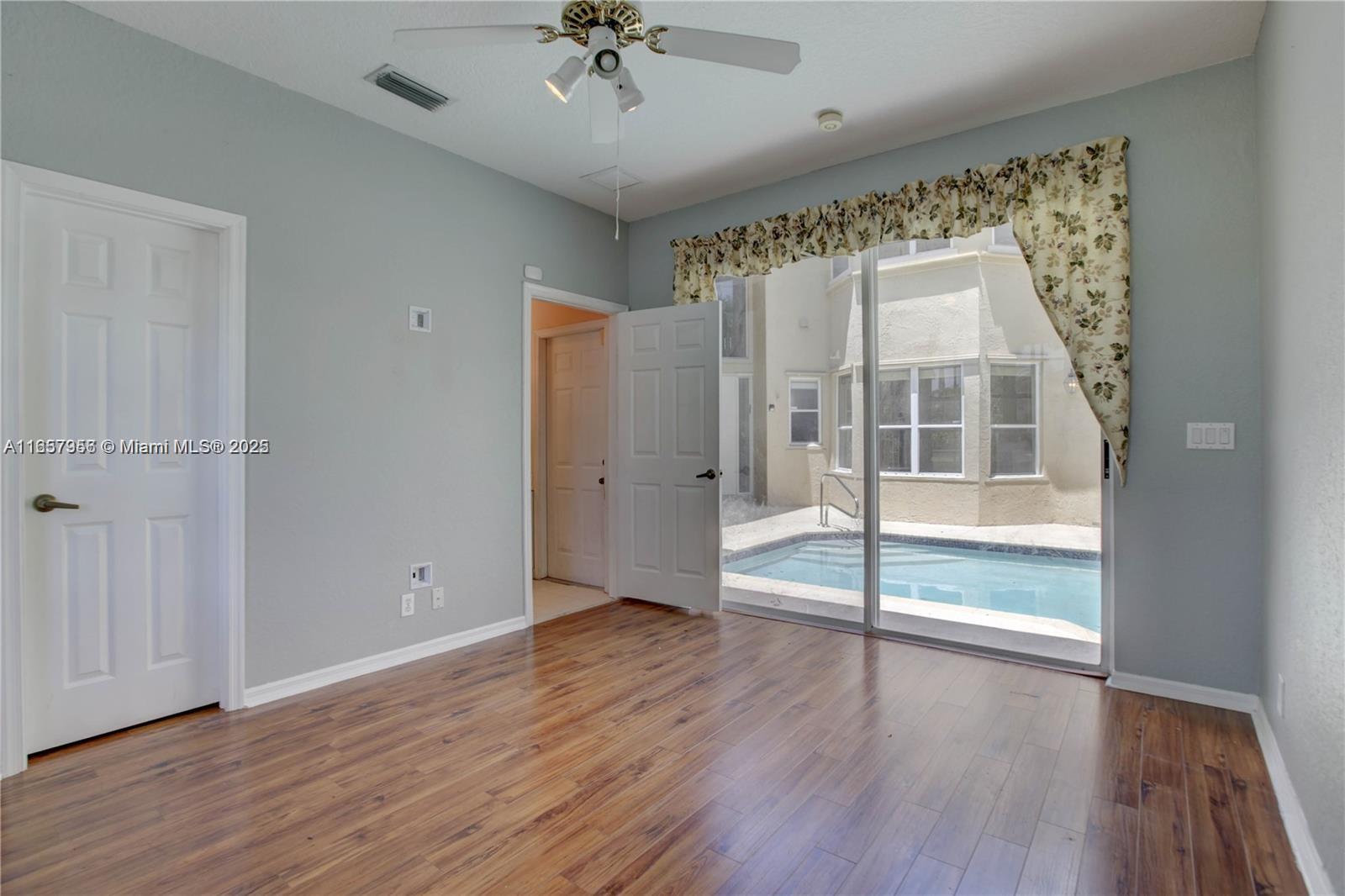 SONATA AT MISSION BAY - Residential