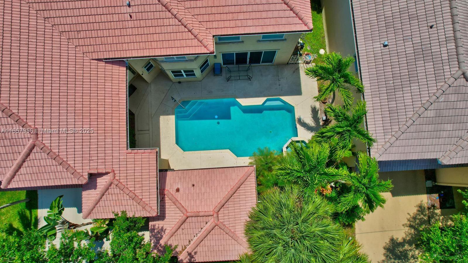 SONATA AT MISSION BAY - Residential