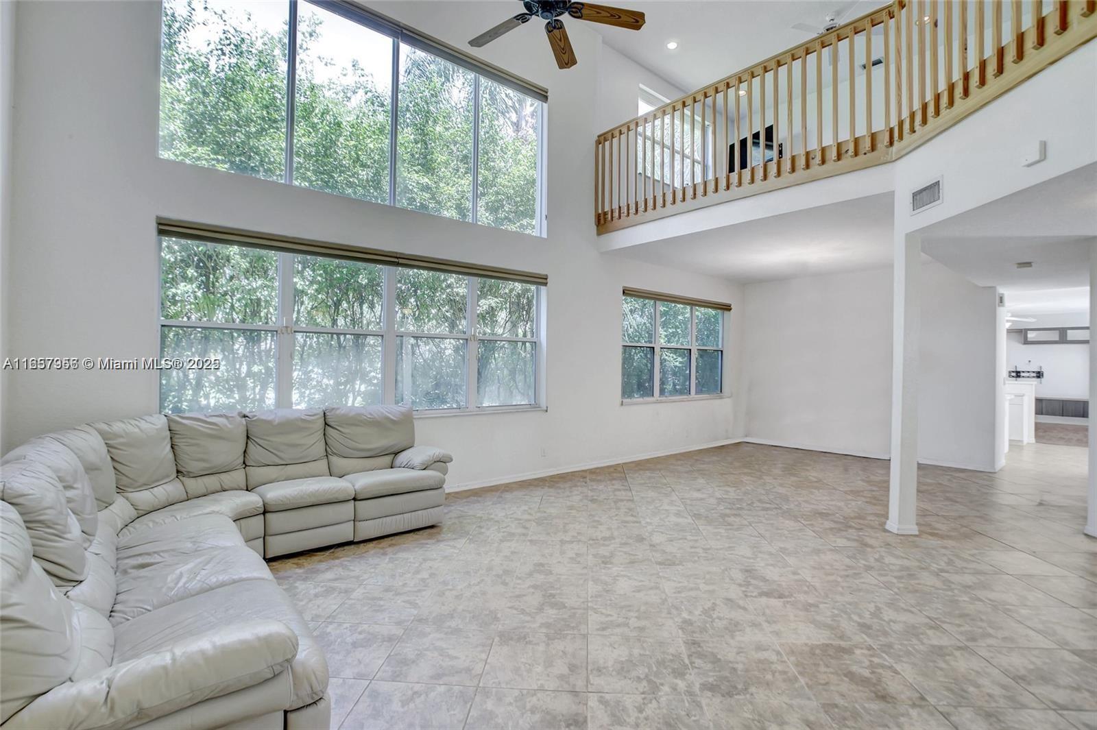 SONATA AT MISSION BAY - Residential