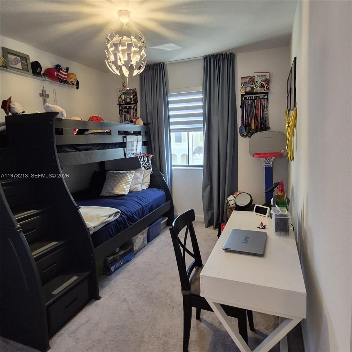 ENCLAVE SOUTH PHASE 1 - Residential