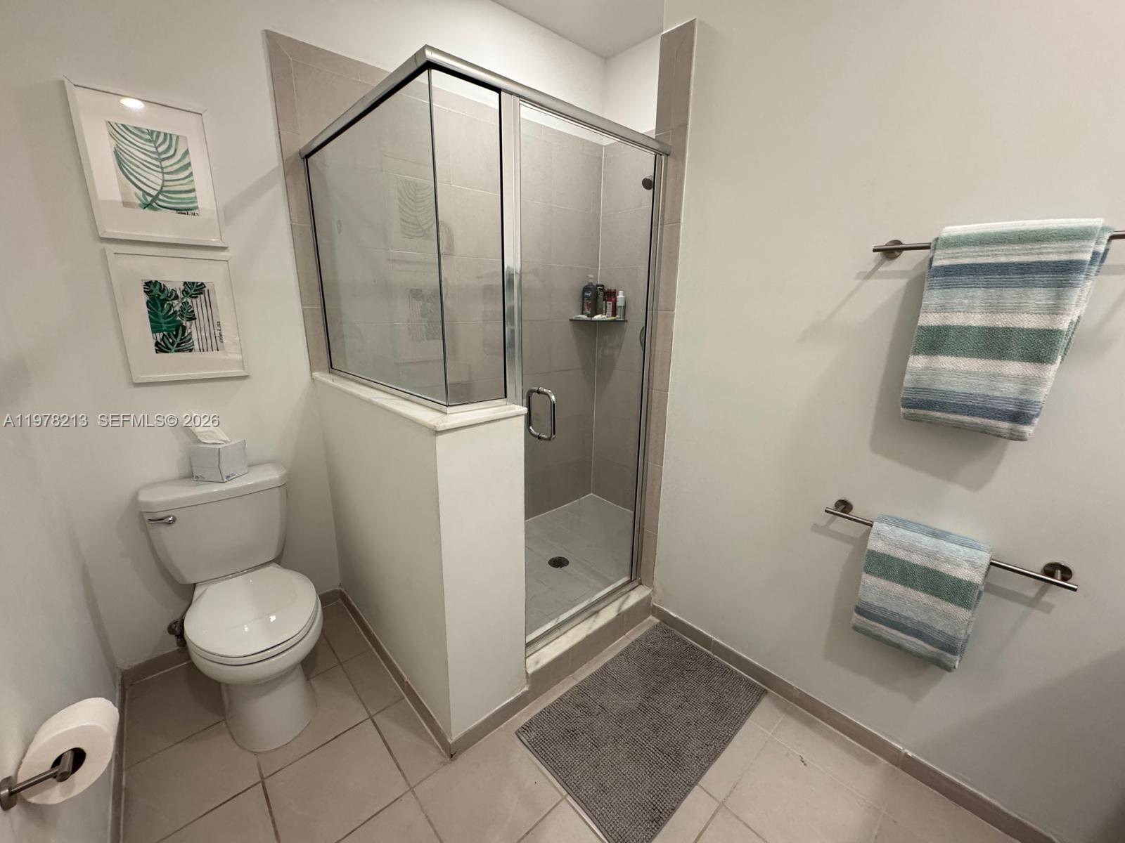 ENCLAVE SOUTH PHASE 1 - Residential