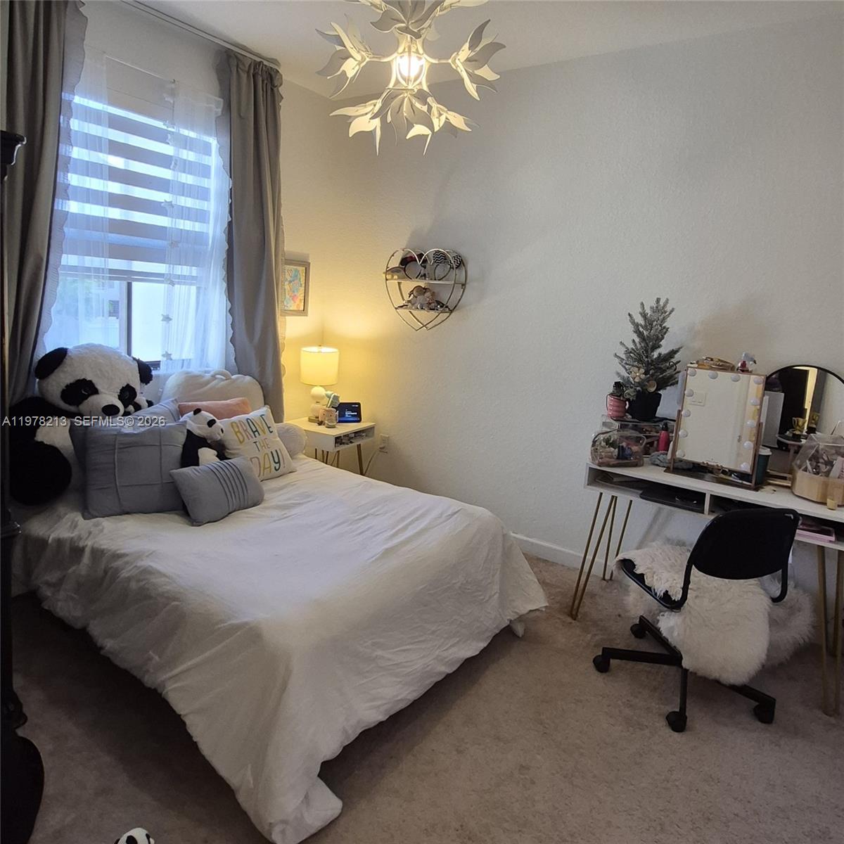 ENCLAVE SOUTH PHASE 1 - Residential