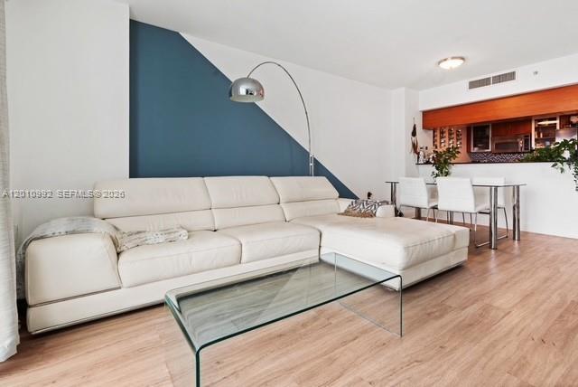1800 CLUB CONDO - Residential