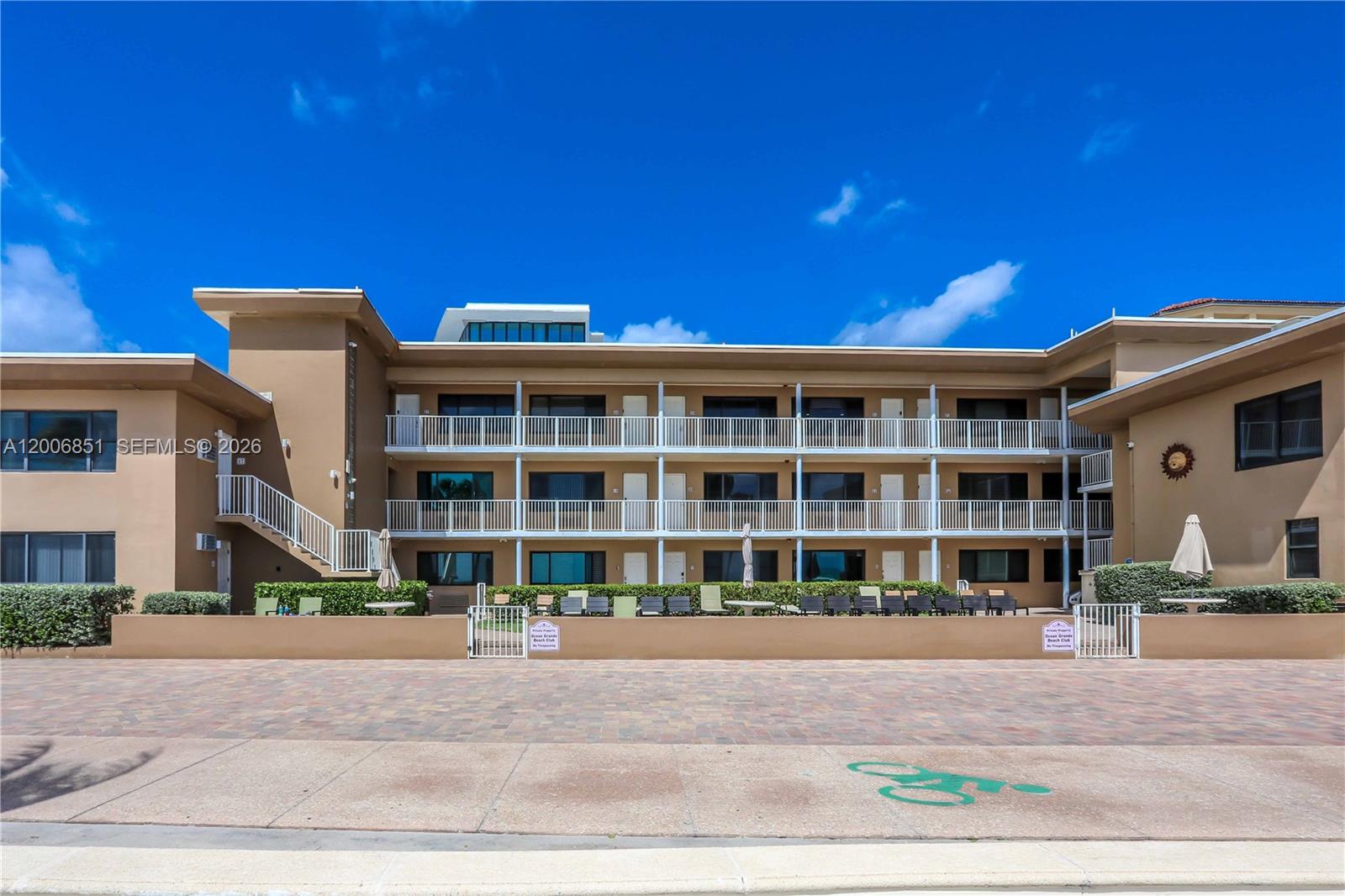 OCEAN GRANDE BEACH CLUB C - Residential