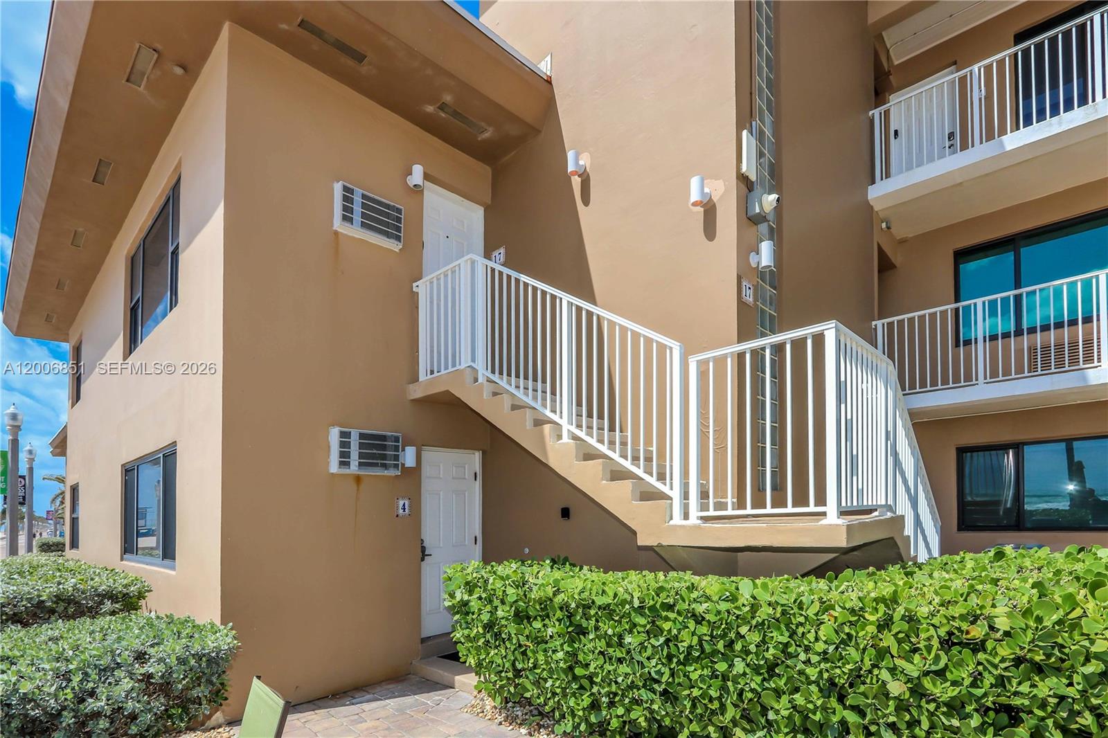 OCEAN GRANDE BEACH CLUB C - Residential