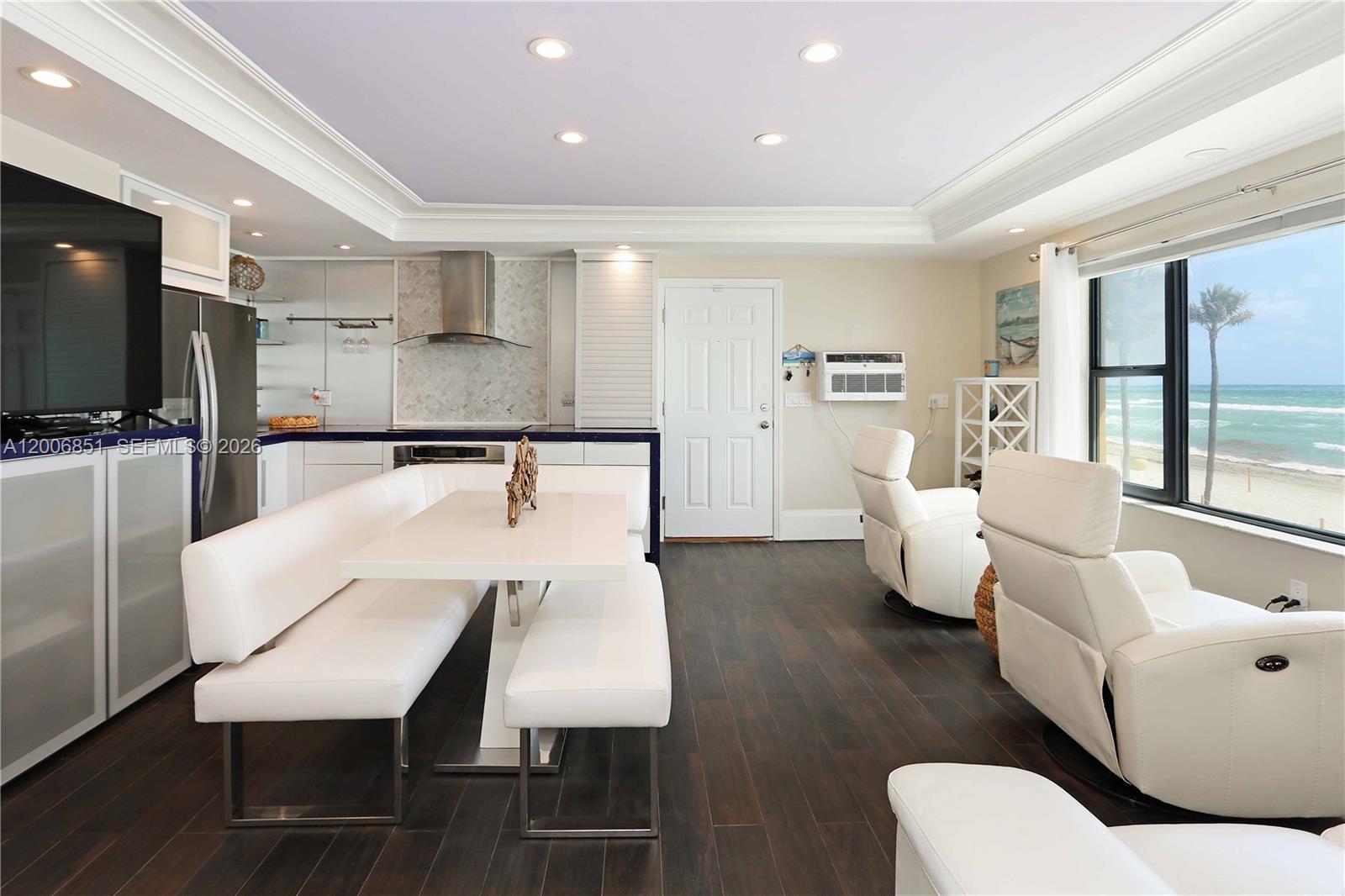 OCEAN GRANDE BEACH CLUB C - Residential