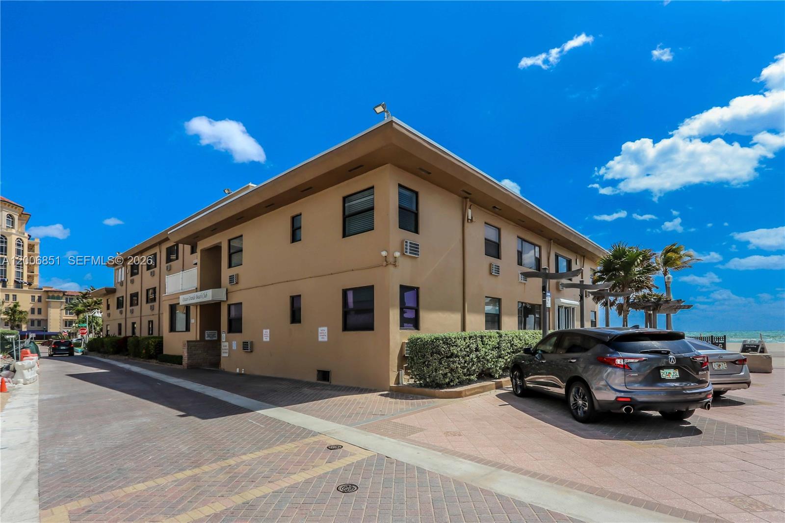 OCEAN GRANDE BEACH CLUB C - Residential