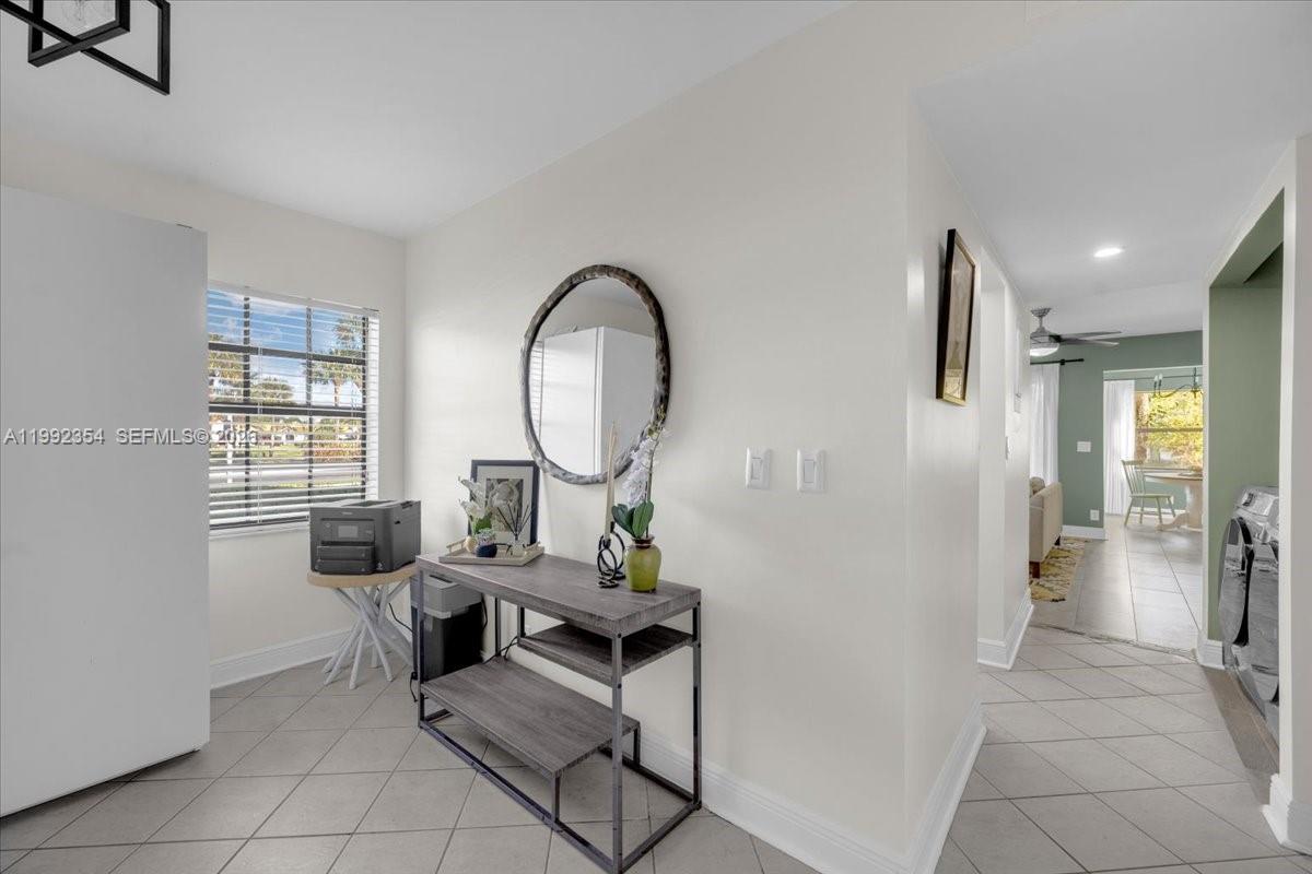 LINCOLN SQUARE CONDO - Residential