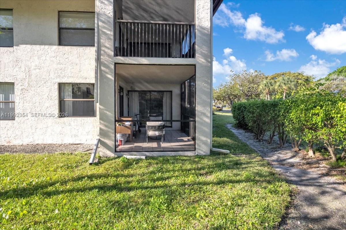 LINCOLN SQUARE CONDO - Residential