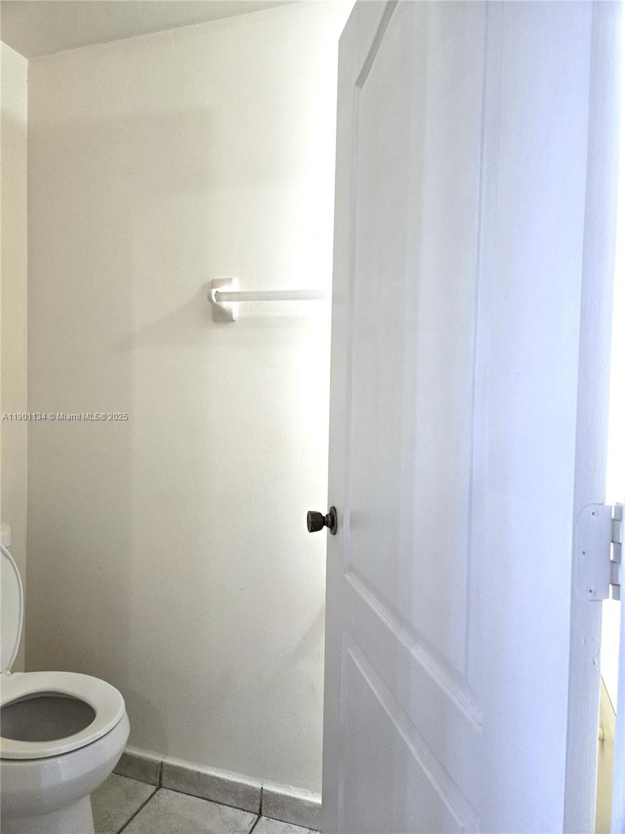 CRYSTAL COLONY CONDO - Residential Lease