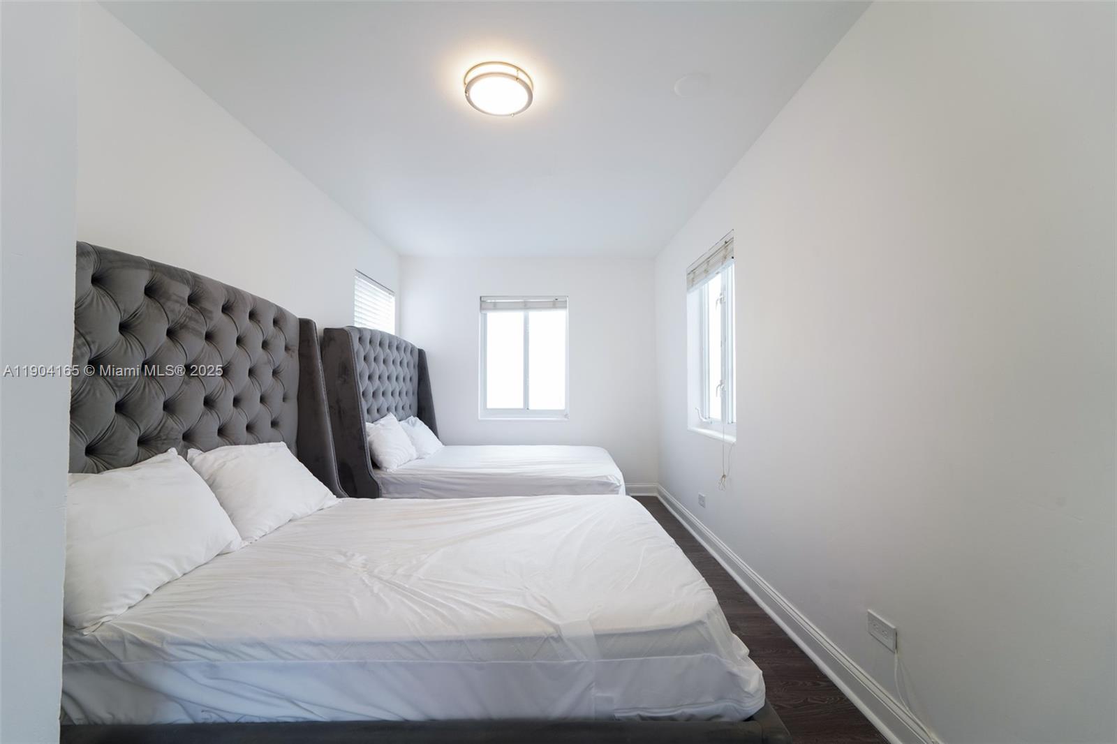 LINCOLN SUB - Residential Lease